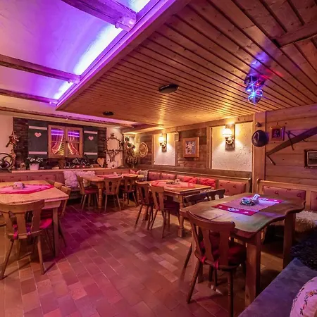 Alpenhotel Bergzauber 3* 베르히테스가덴