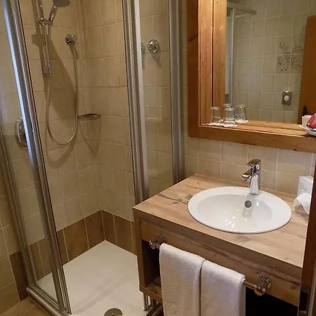 Hotell Alpenhotel Bergzauber 3*