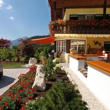 Alpenhotel Bergzauber 베르히테스가덴